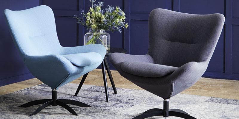 Lænestole i elegant design med stof